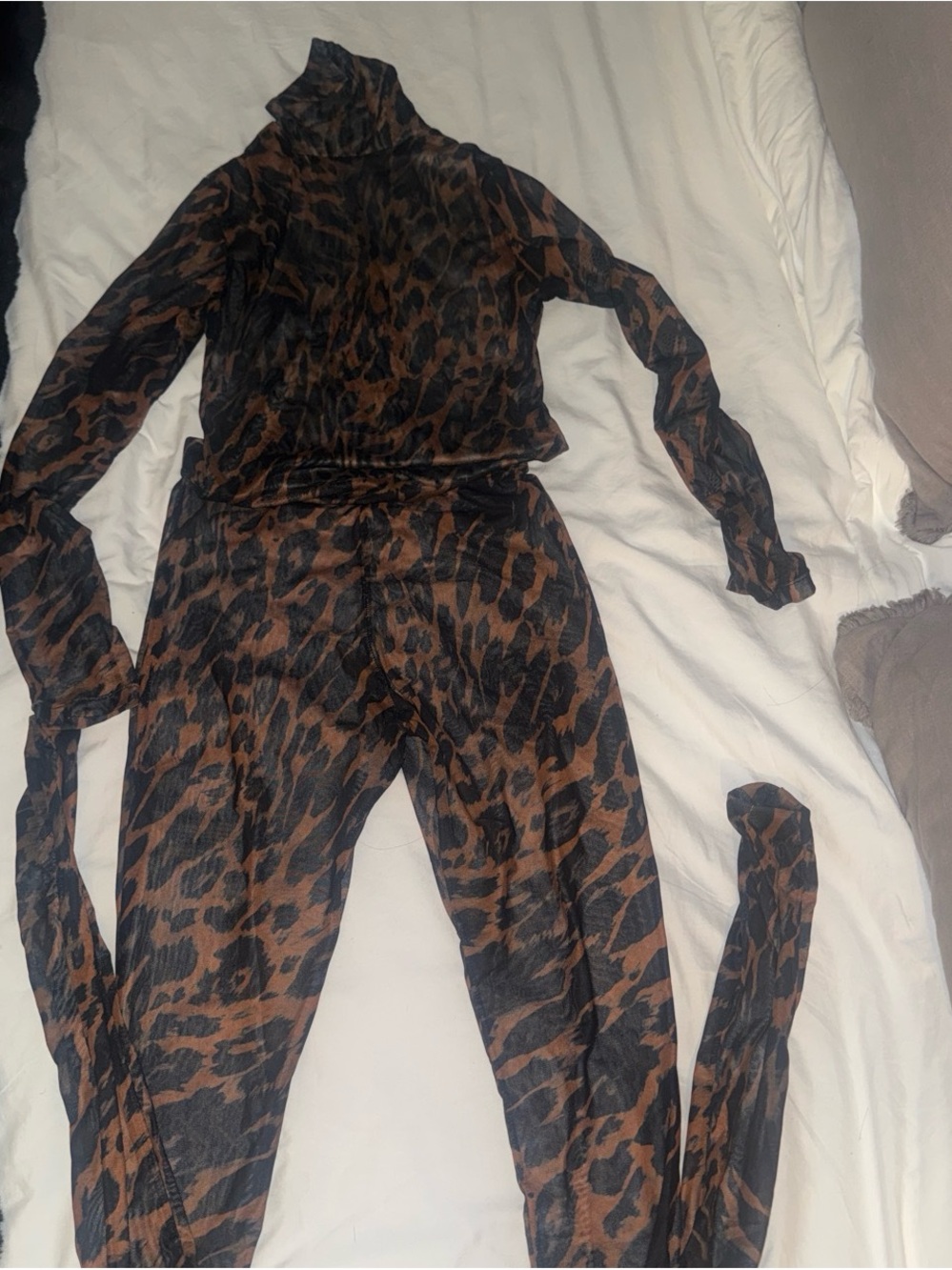 Leopard Print Long-Sleeve Bodysuit - Brown/Black